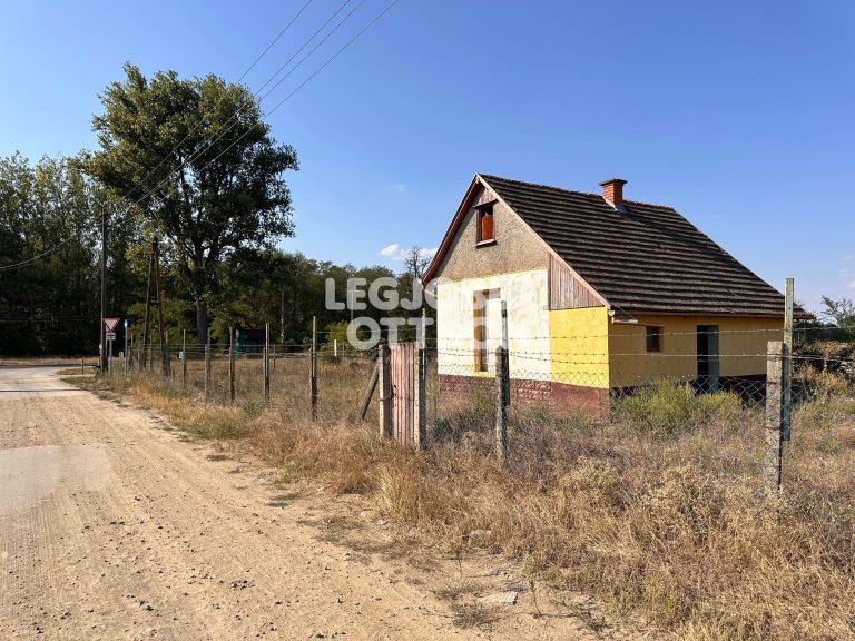Eladó ipari telephely Nyársapáton