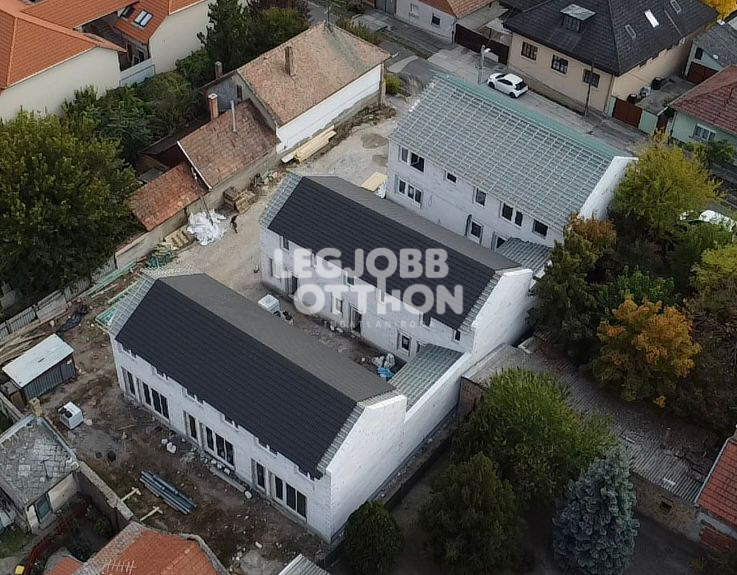 Eladó belső kétszintes kulcsrakész lakás Cegléden (L1/L3)